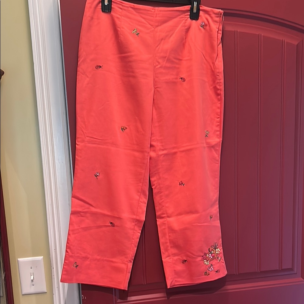 Women’s Coral Capris With Flowers and Ladybugs